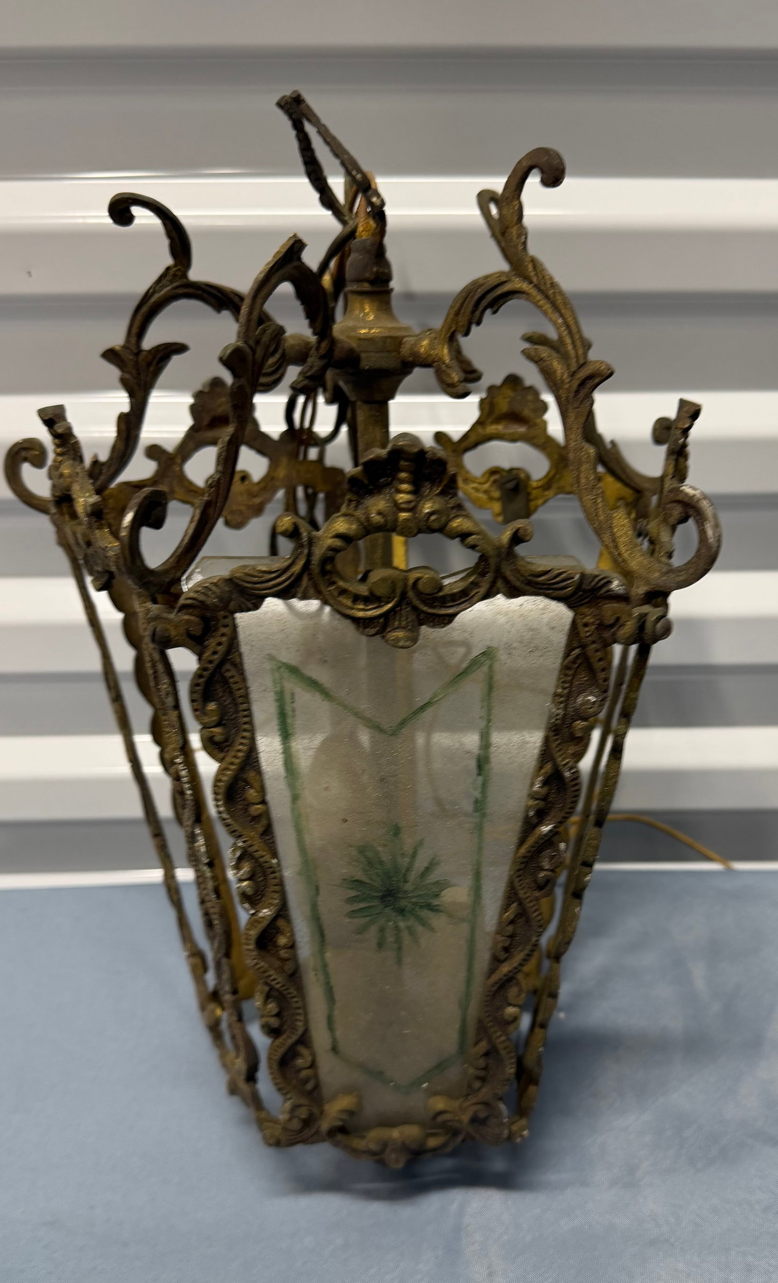 Gilt Bronze and Frosted Glass Hall Lantern - 2