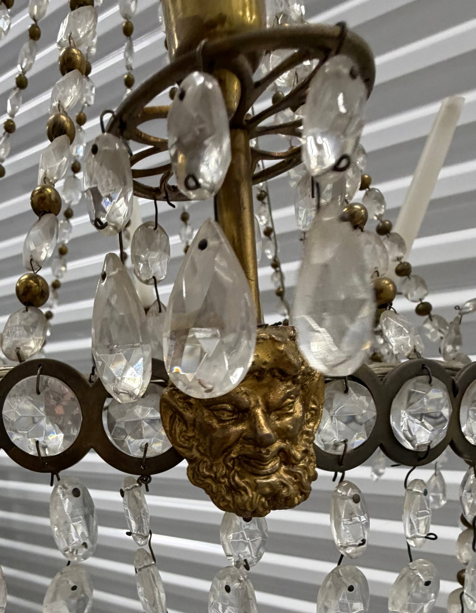 Gilt Bronze and Cut Crystal Chandelier, 20th Century - 5