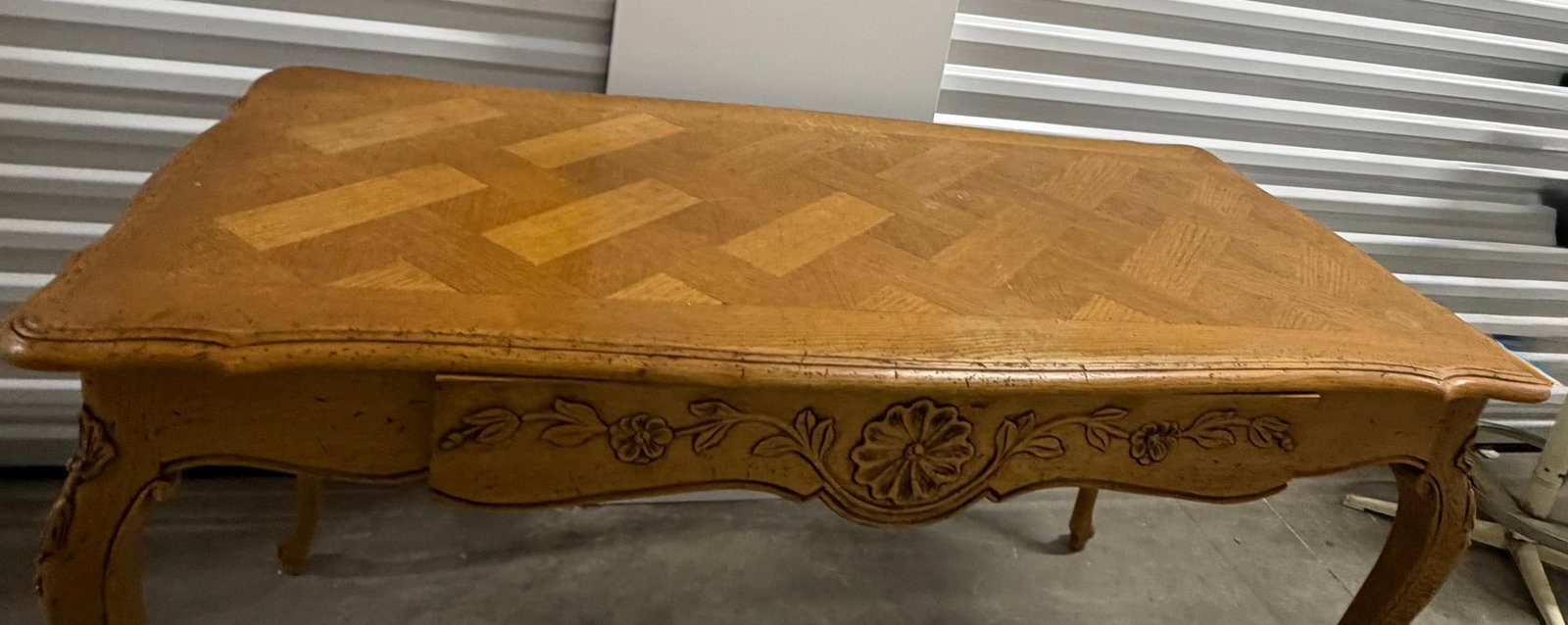 French Provincial Style Parquetry Top Coffee Table - 6