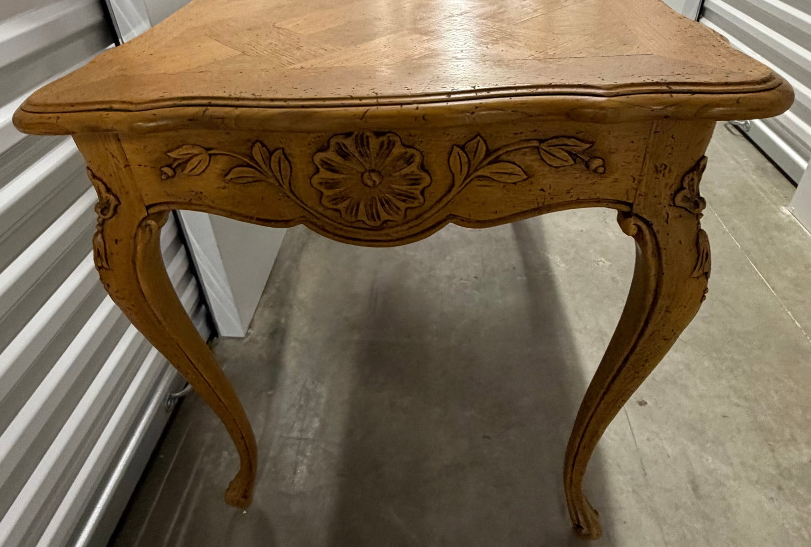 French Provincial Style Parquetry Top Coffee Table - 9
