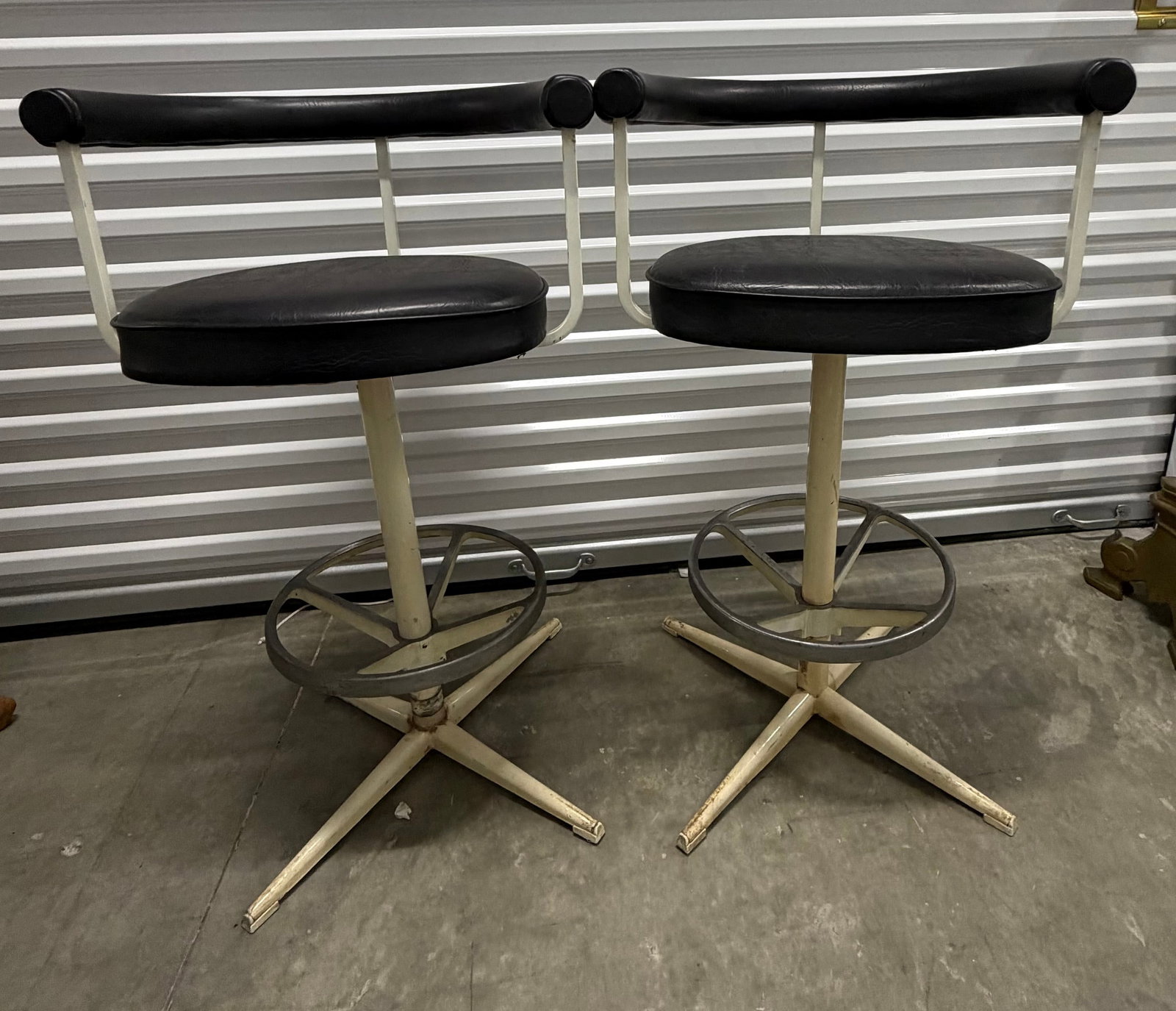 Pair of Mid-Century Modern Swivel Bar Stools - 3