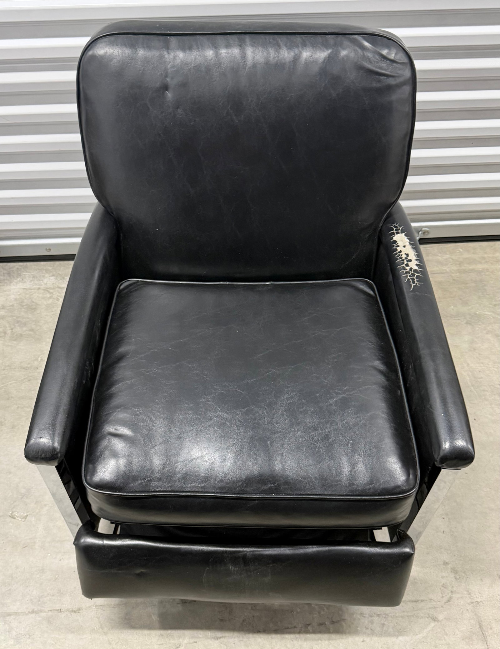 Mid-Century Modern Black Vinyl and Chrome Recliner - 5