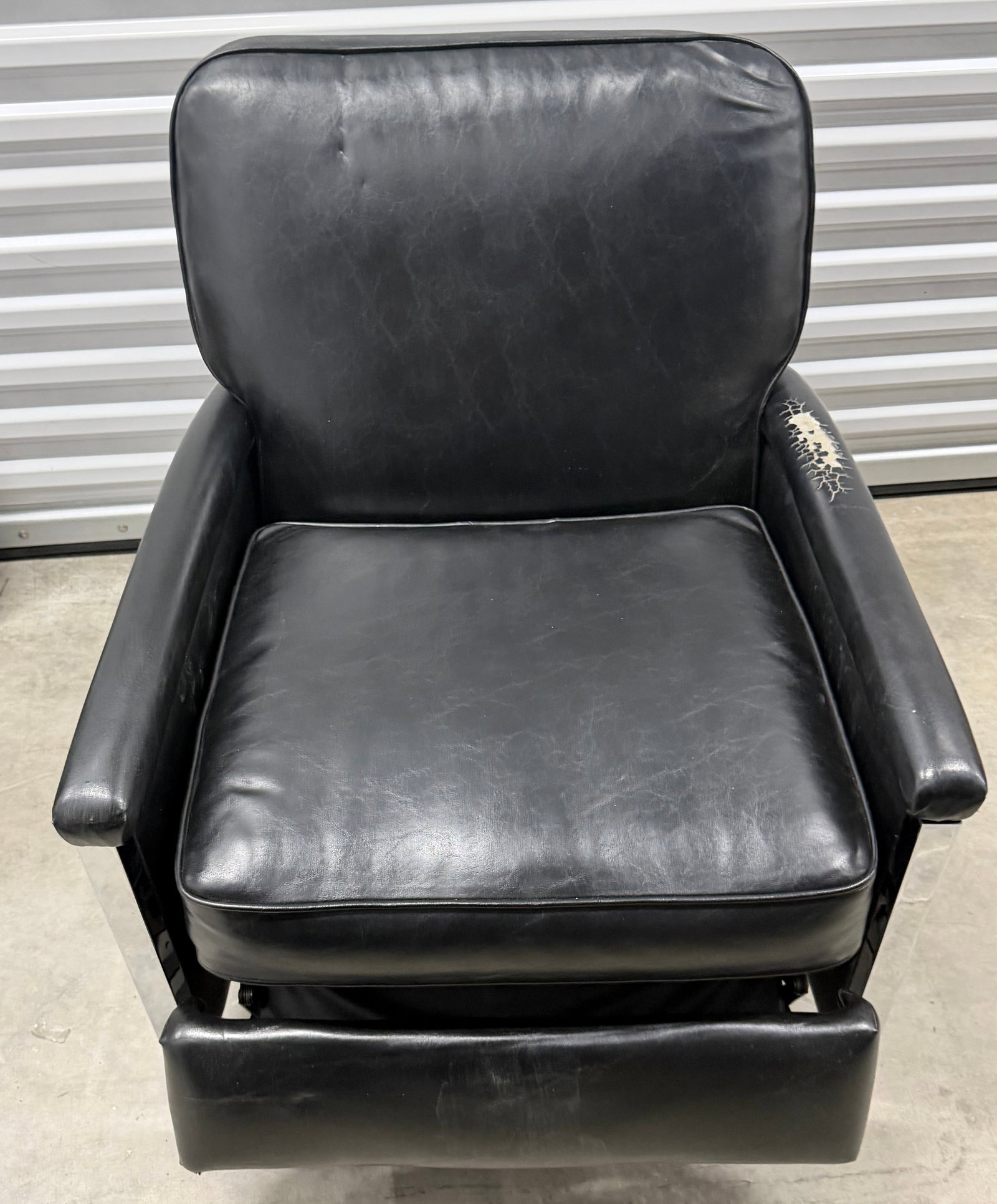 Mid-Century Modern Black Vinyl and Chrome Recliner - 6