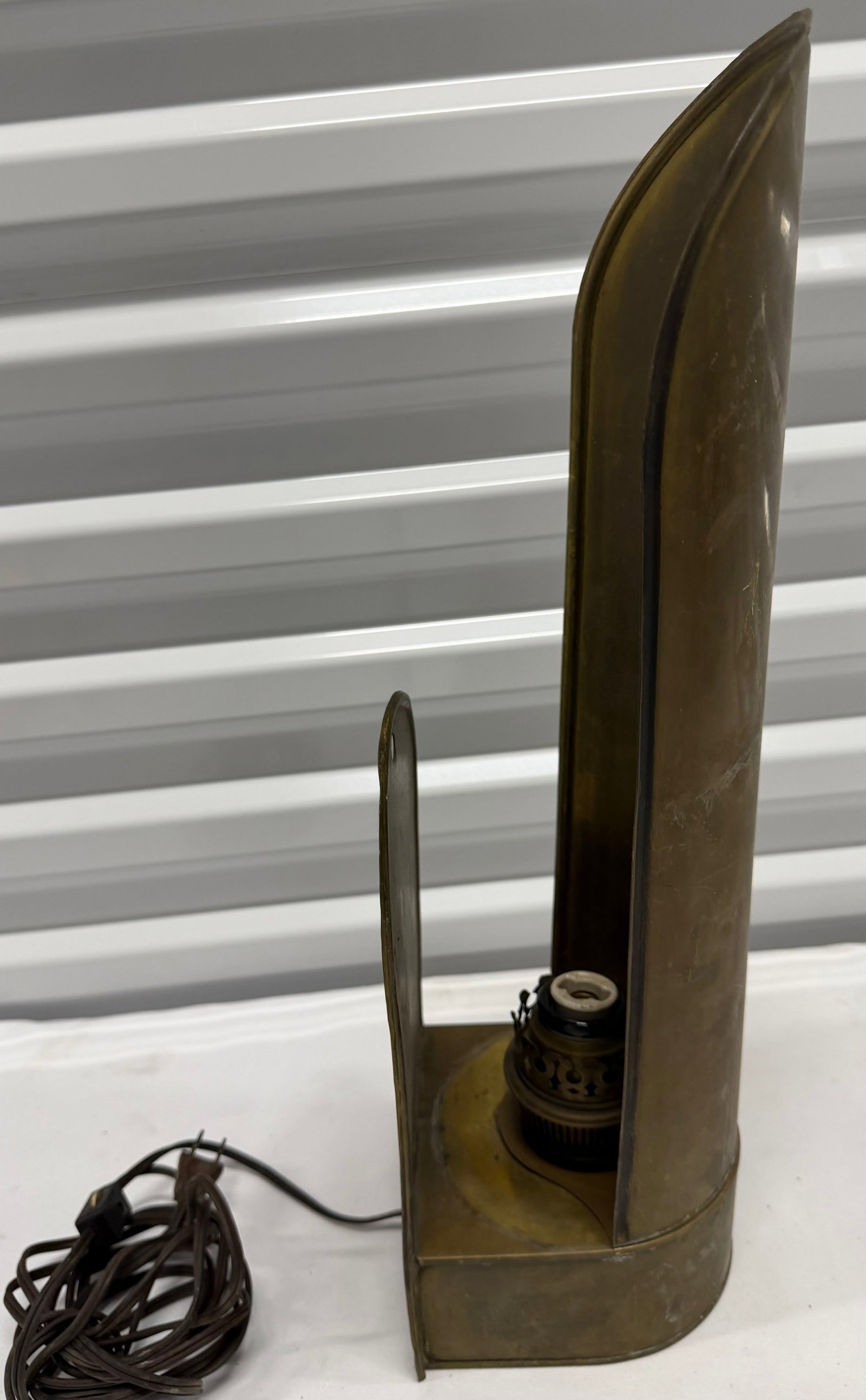 Vintage Brass Wall Sconce Lamp - 2