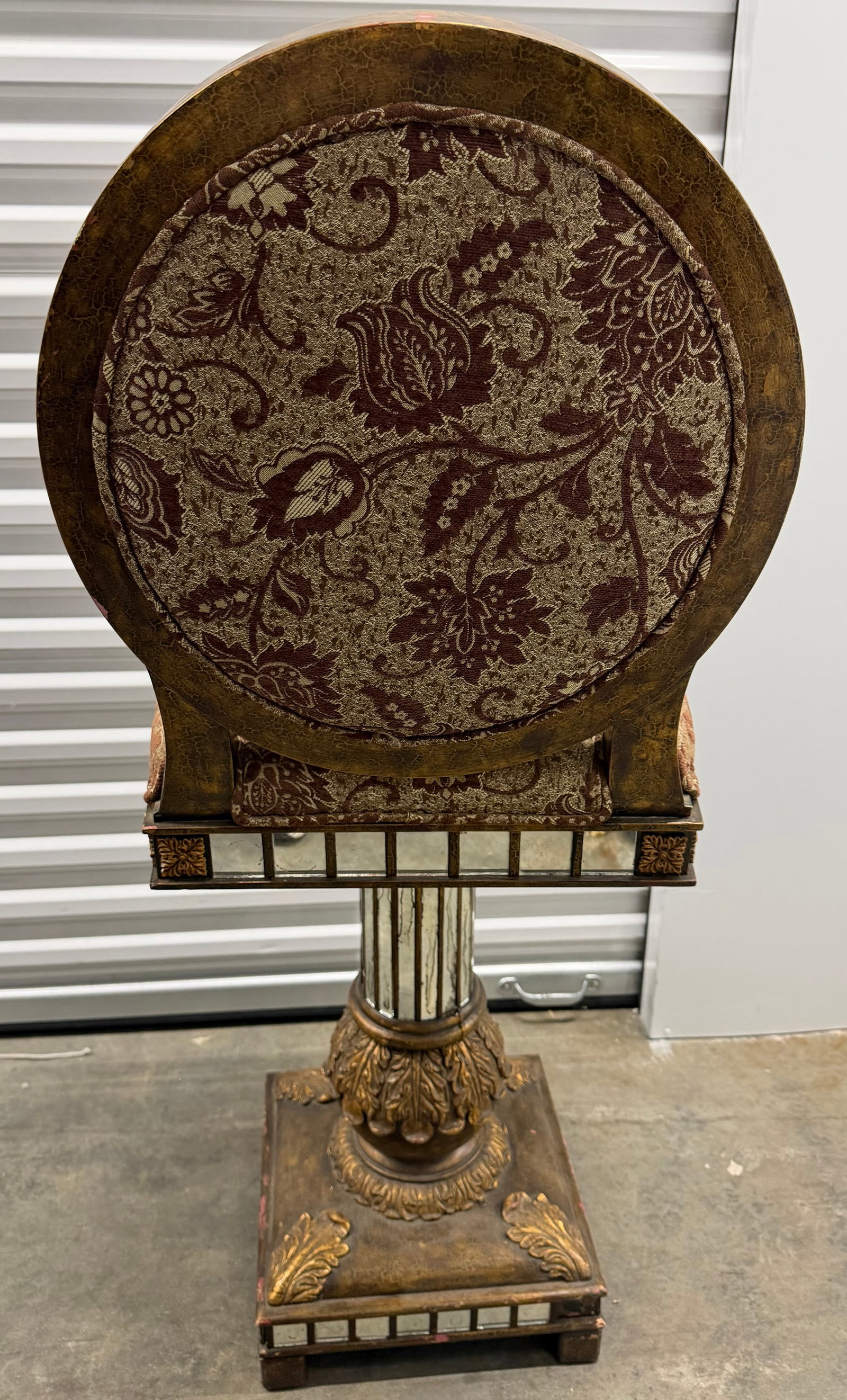 Giltwood and Mirrored Vanity Chair with Etched Mirror Back, Neoclassical Style - 5