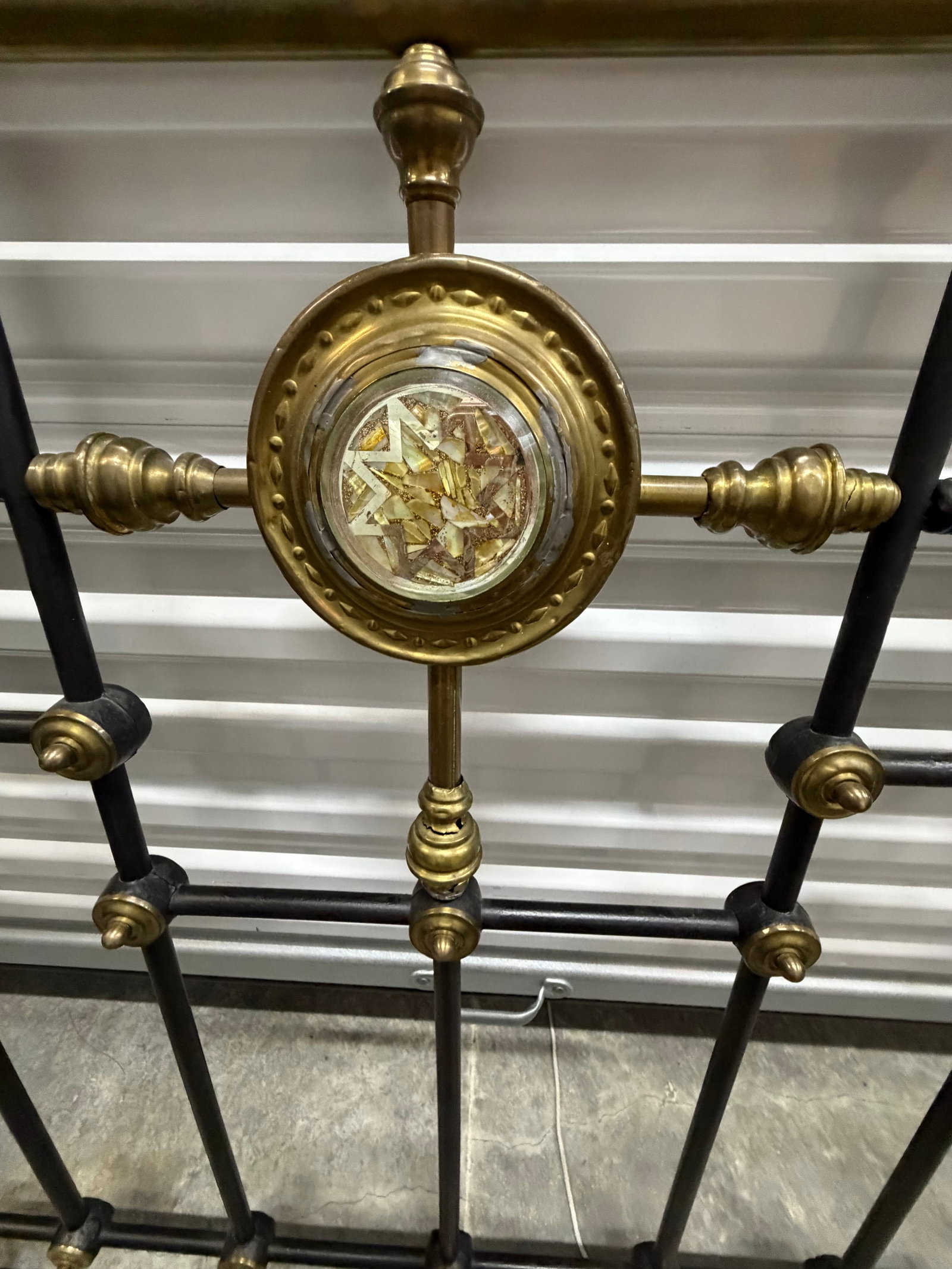 Victorian Brass and Iron Queen-Size Headboard with Star Medallion - 2