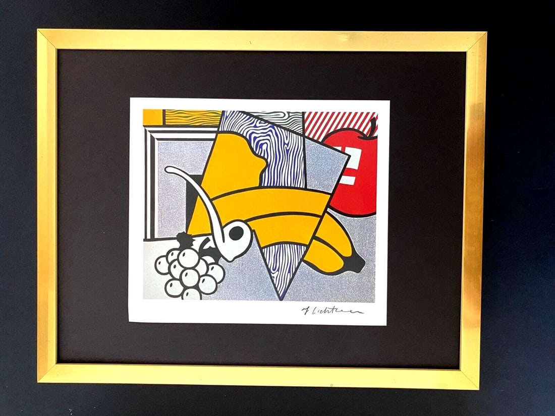 ROY LICHTENSTEIN + 1981 SIGNED PRINT + WITH NEW GOLD FRAME: This is a Beautiful and Scarce 1981 Print after ROY LICHTENSTEIN FACSIMILE SIGNED INK Mounted and Framed covering an area of 15x12in. Printed in Glossy Paper after the Iconic Artwork made by Mr.
