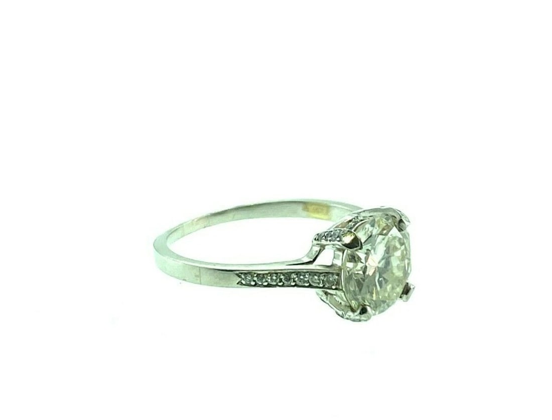 Vintage 1960’s 1.90 Carat Diamond Engagement Ring I-Color VS2 Clarity Platinum - 4