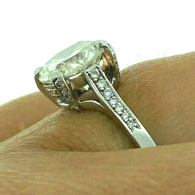 Vintage 1960’s 1.90 Carat Diamond Engagement Ring I-Color VS2 Clarity Platinum - 7