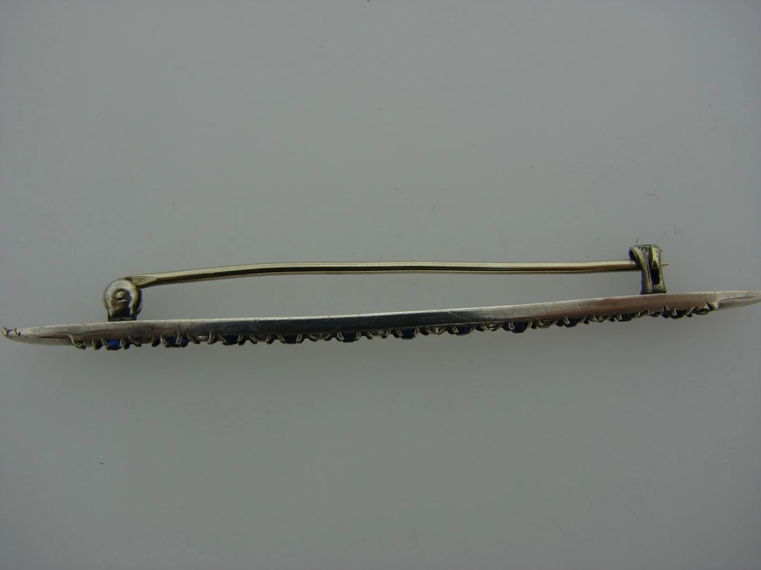 c.1930 STERLING SILVER BAR PIN RHYNESTONE WHITE & BLUE STAMPED BROOCH - 6