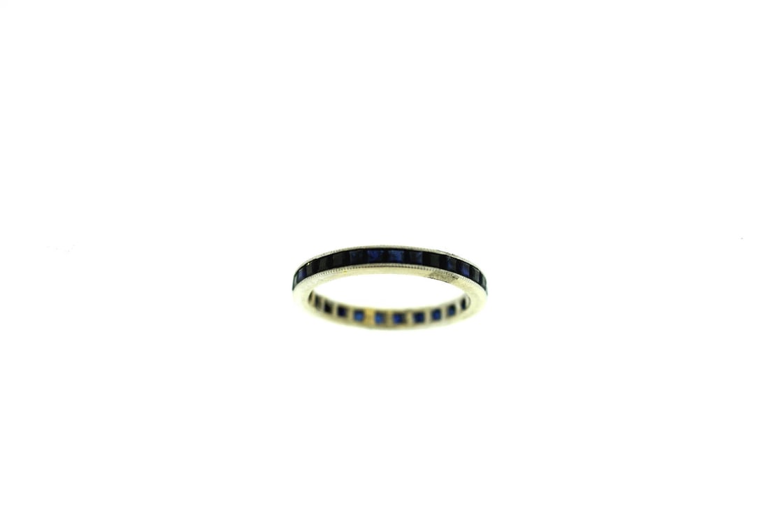 14K WHITE GOLD SAPPHIRE BAND RING STYLISH - 6
