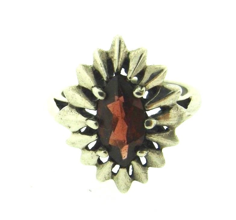 VINTAGE STERLING SILVER GARNET "KABANA" GARNET RING STAMPED (1 of 1)