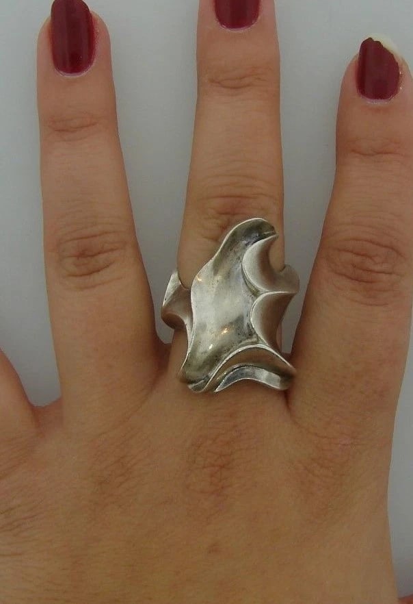GROOVY Sterling Silver Geometrical Ring Signed SB - 2