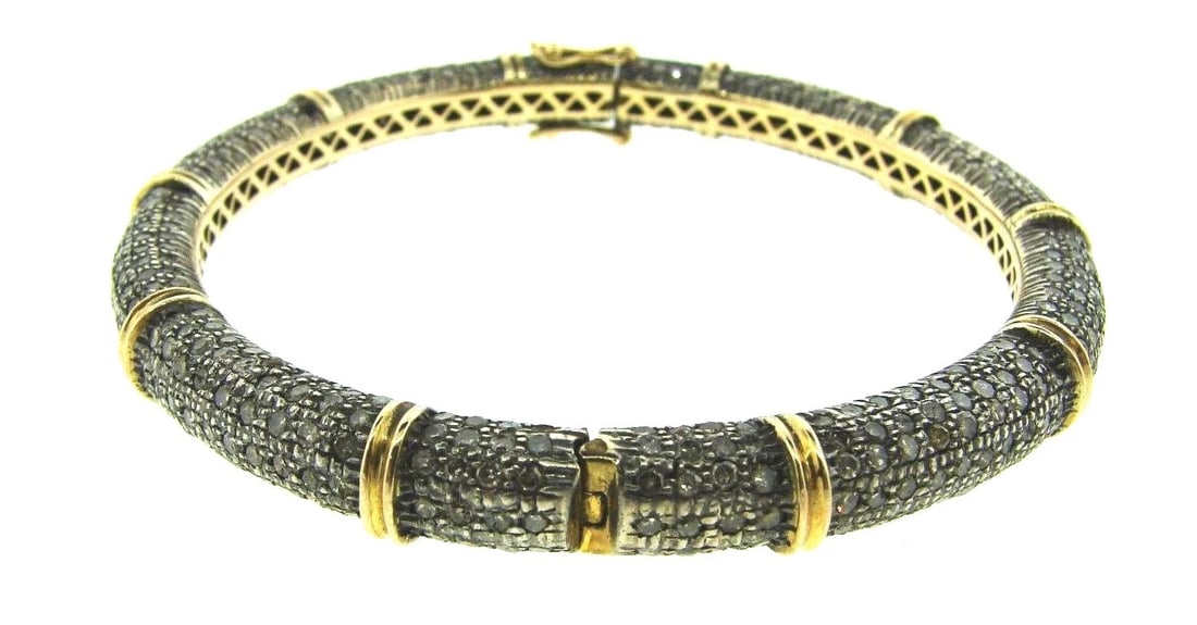 GORGEOUS 14k Yellow Gold, Silver & Rose Cut Diamond Indian Bangle: Title: GORGEOUS 14k Yellow Gold, Silver & Rose Cut Diamond Indian Bangle Description: DK Sterling Silver, 14k Yellow Gold & Rose Cut Diamond Bangle · Wonderful bangle that is a necessity in your