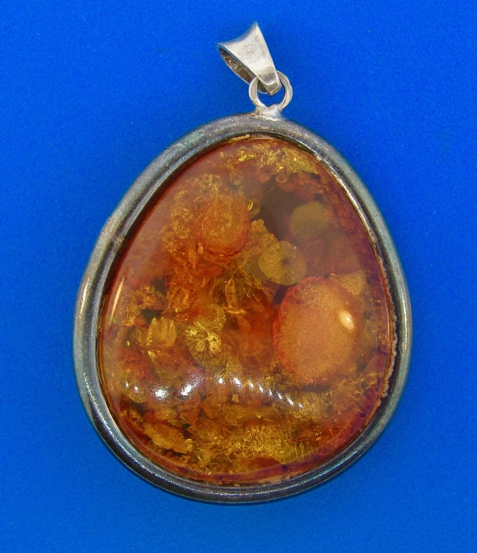 Amber Oxidized Sterling Silver Oval Pendant - 2