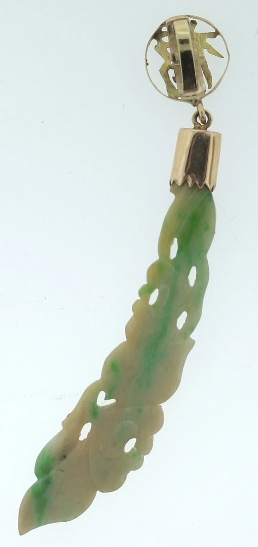 ELEGANT 18k Yellow Gold & Jade Pendant Circa 1950! - 3
