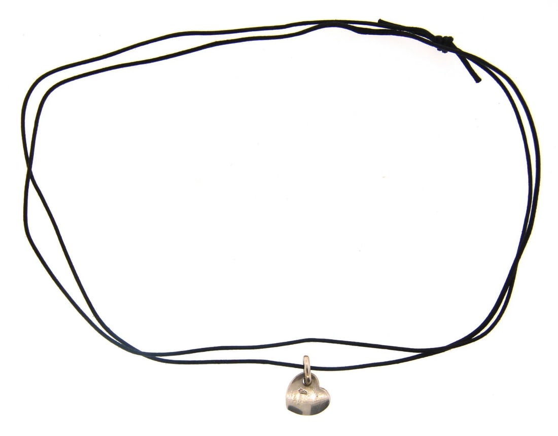 CUTE Pomellato 18k White Gold Heart Necklace! - 4