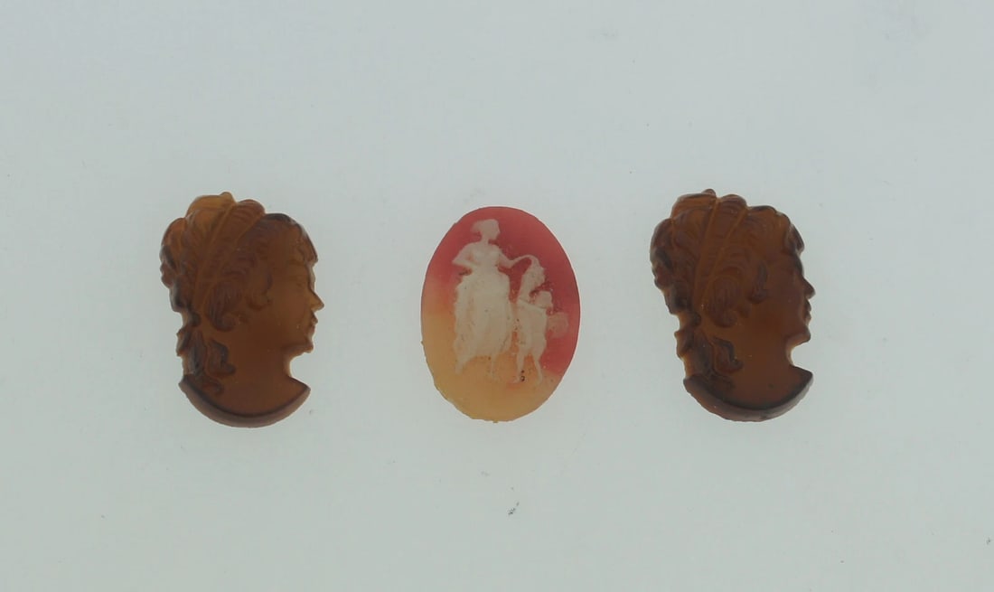 SET OF 3 CAMEO GREAT FOR A RING OR PENDANT MINI - 3