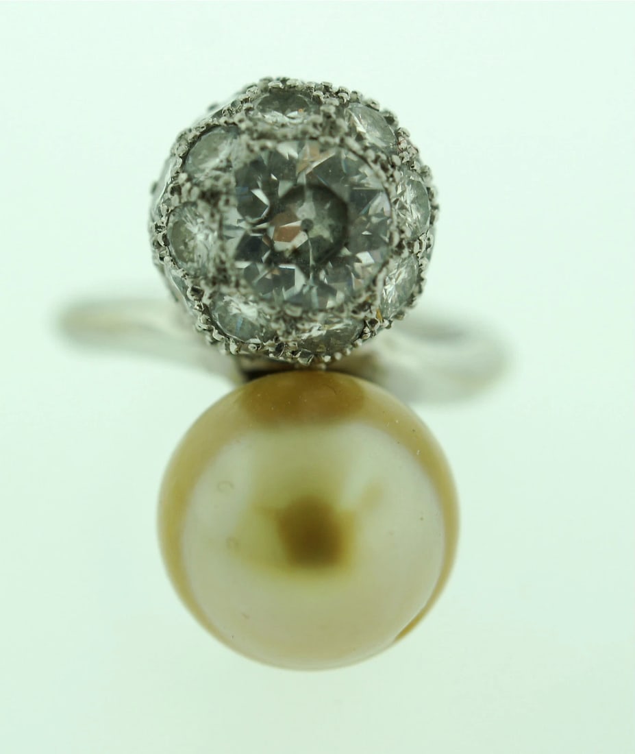 ADORABLE PLATINUM 1.60CTS DIAMOND & GOLD SOUTH SEA PEARL RING C.1950 - 5