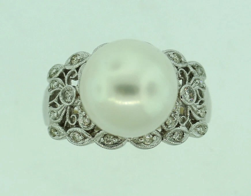 BEAUTIFUL 14K WHITE GOLD 0.34 CTS DIAMOND SOUTH SEA PEARL RING - 5