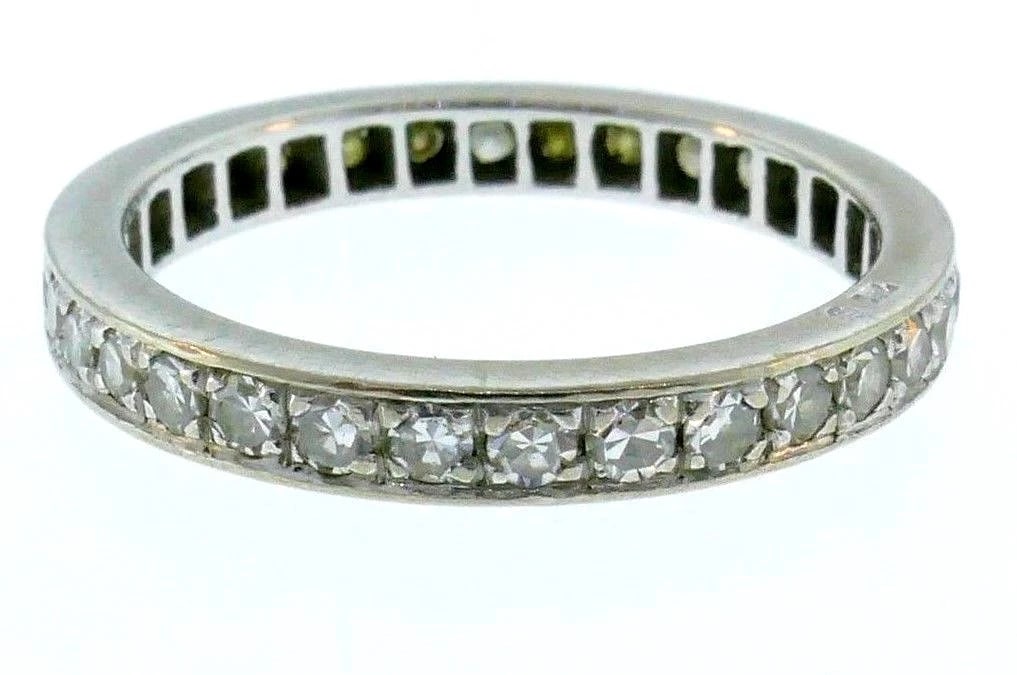 18k White Gold Dimond Vintage Band (1 of 6)