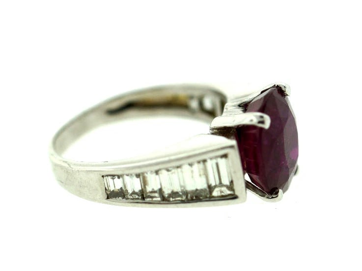 C.1960 VINTAGE Lab Grown RUBY DIAMOND 18K WHITE GOLD RING BAGUETTE STUNNING - 6