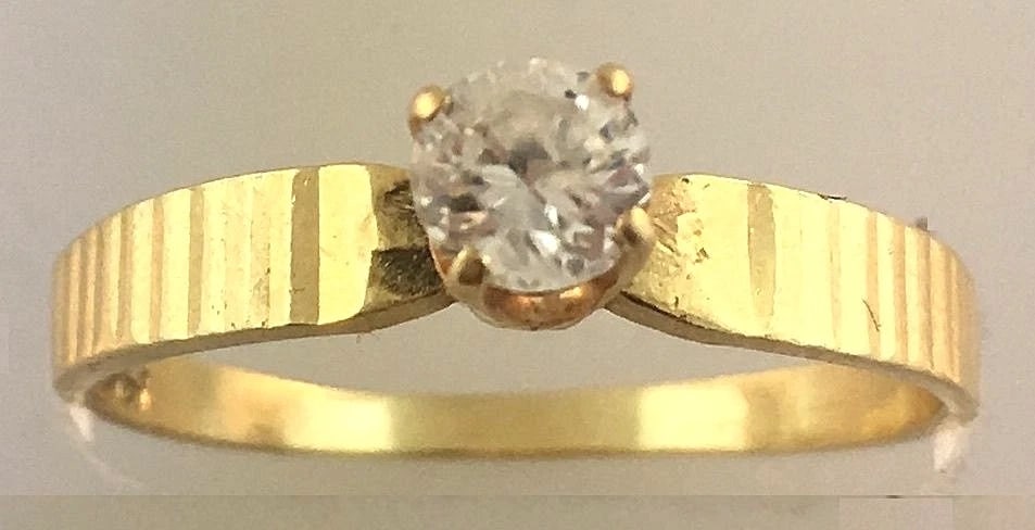 Lovely 14k Yellow Gold Band Solitaire Diamond Ring: Title: Lovely 14k Yellow Gold Band Solitaire Diamond Ring Description: Fine Jewelry, Arts & Antiques Purveyors and Purchasers of Antique and Estate Pieces SJ- U 14K YELLOW GOLD SOLITAIRE DIAMOND RING