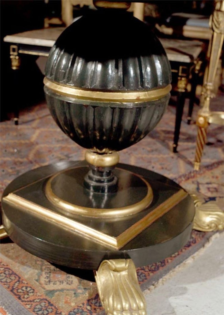 Early 19th Century Italian Continental Centre Table on Bronze Feet - 5