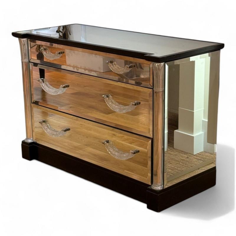 Grosfeld House, Hollywood Regency, 'Glassics' Mirrored Cabinets, USA, 1930s - 3