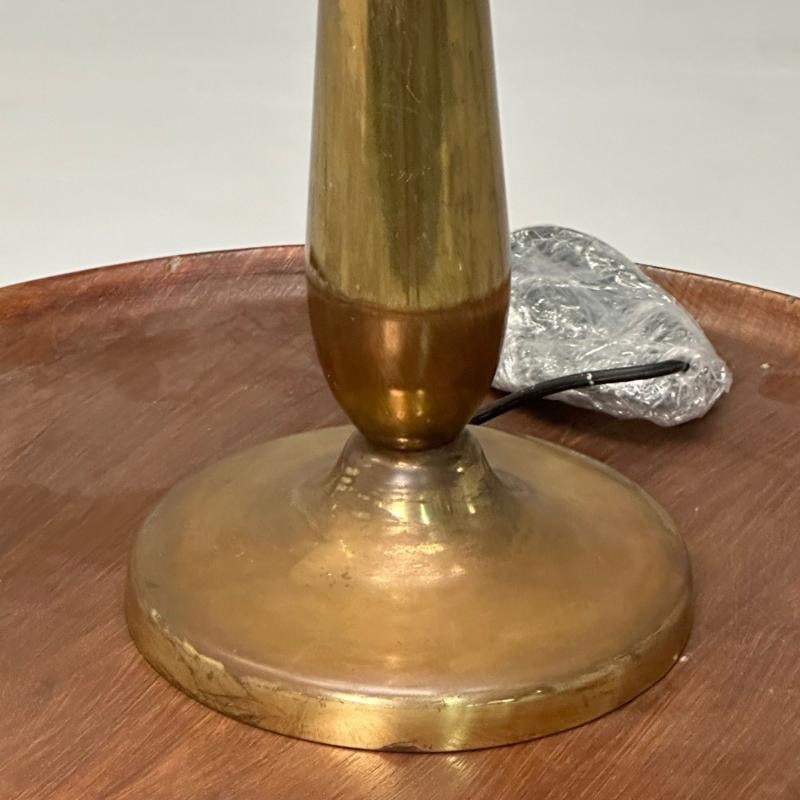 Italian Mid-Century Modern, Table Lamp, Enameled Shades, Patinated Brass, 1960s - 8