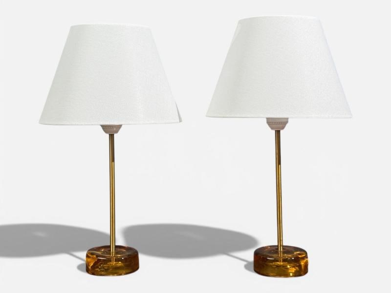 Nybro Armaturfabrik, Table Lamps, Amber Glass, Brass, Sweden, 1970s - 3
