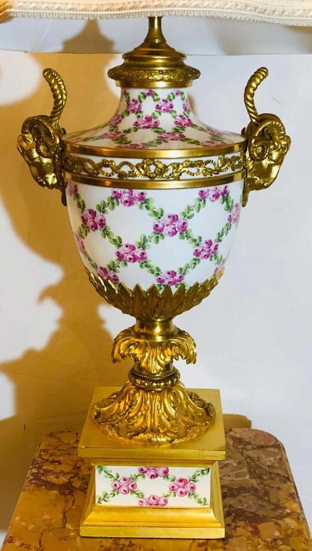 French Table Lamp Trellis Floral Porcelain Urn with Rams Head Gilt Bronze Mounts - 5