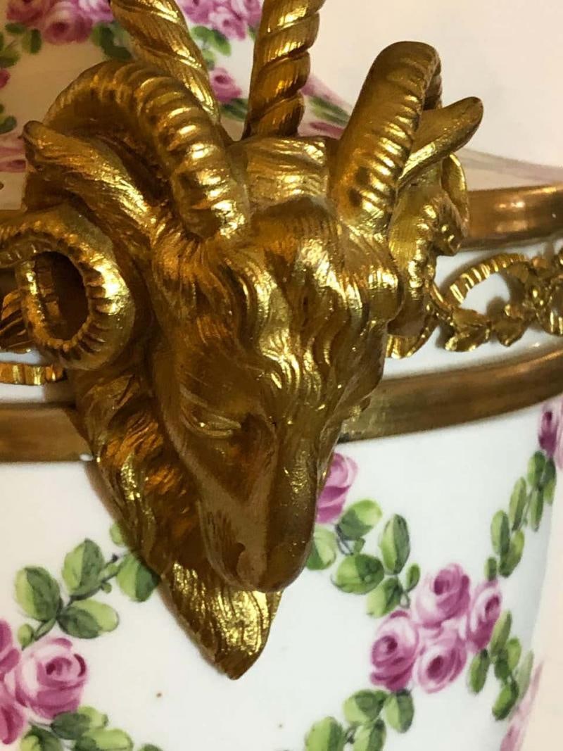 French Table Lamp Trellis Floral Porcelain Urn with Rams Head Gilt Bronze Mounts - 6