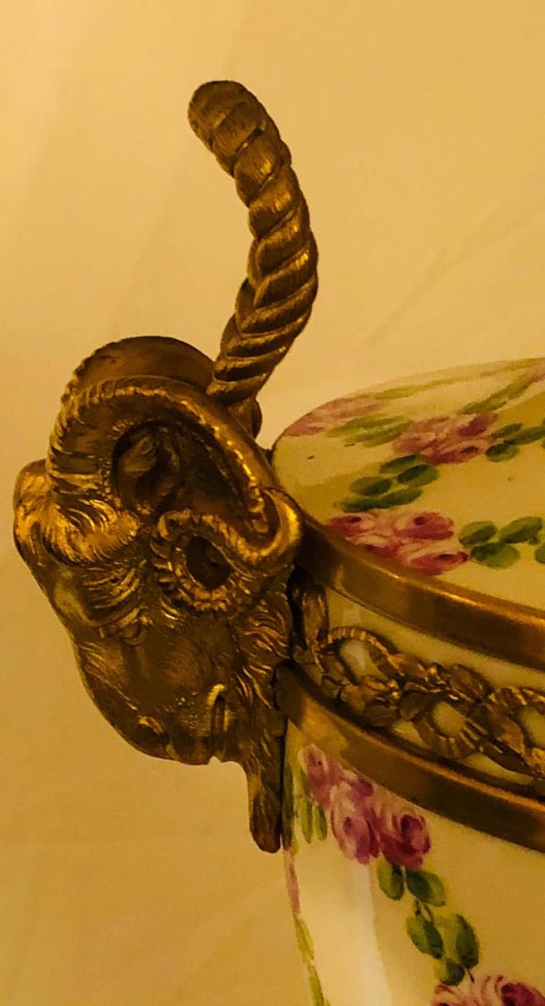French Table Lamp Trellis Floral Porcelain Urn with Rams Head Gilt Bronze Mounts - 7