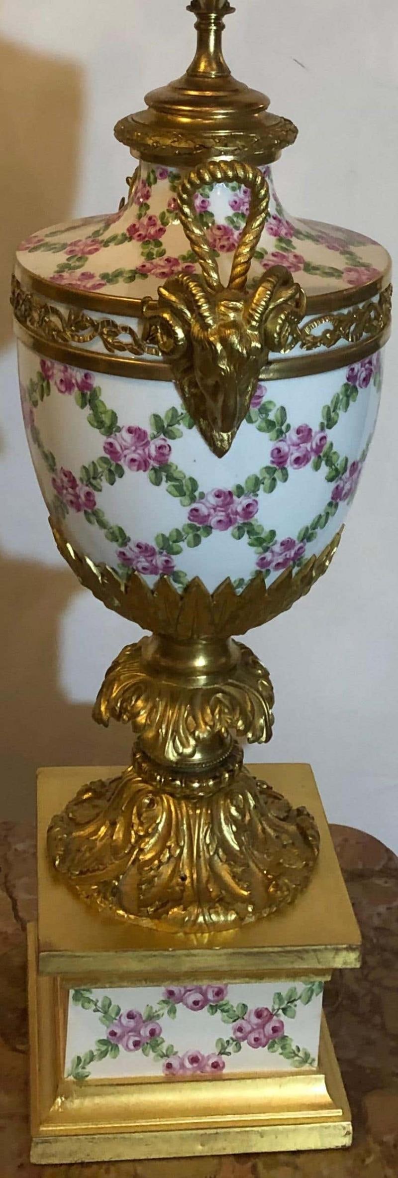 French Table Lamp Trellis Floral Porcelain Urn with Rams Head Gilt Bronze Mounts - 9