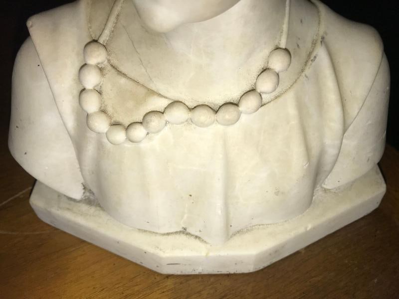 Signed 19th Century Marble Miniature Bust of a Young Girl Signed on Reverse - 10