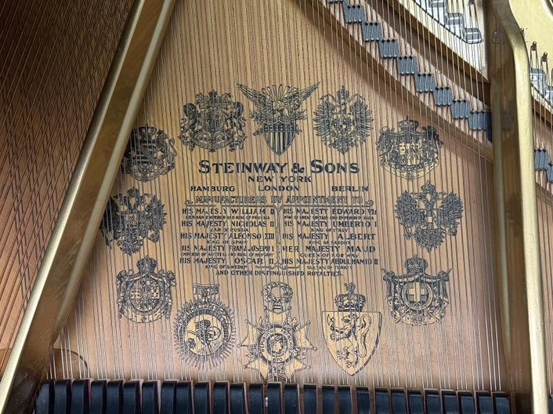 Steinway & Sons, Baby Grand Model O Piano, Fully Refurbished, 1911 - 11