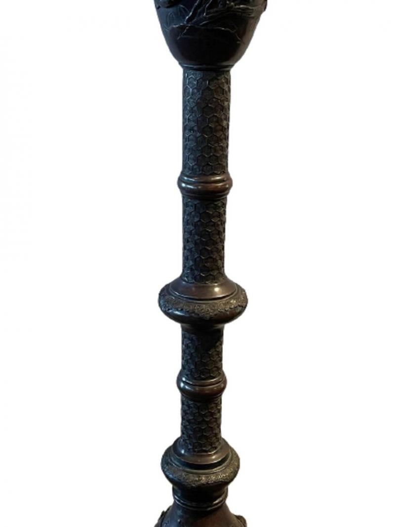 19th Century Japanese Meiji Bronze Torchiere or Floor Lamp - 7