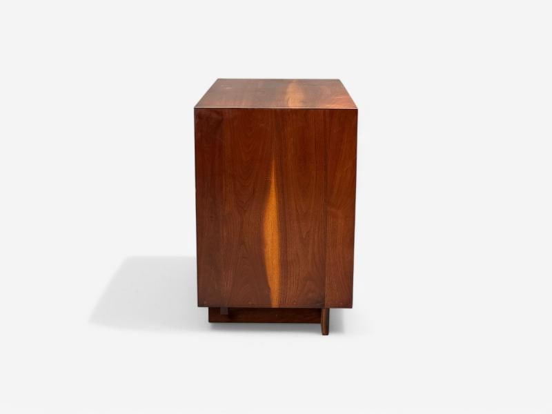 George Nakashima, Mid-Century Modern, Sap Walnut, Rare Nightstand, USA, 1957 - 5