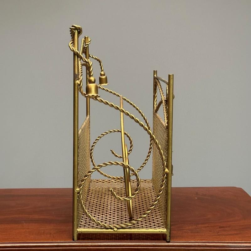 Hollywood Regency Gilt Bronze Magazine Rack, Rope an Tassel Form - 7