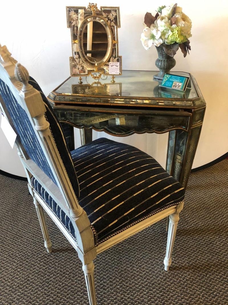 Hollywood Regency Distressed Beveled Mirror Single Draw End, Side Table or Desk - 6