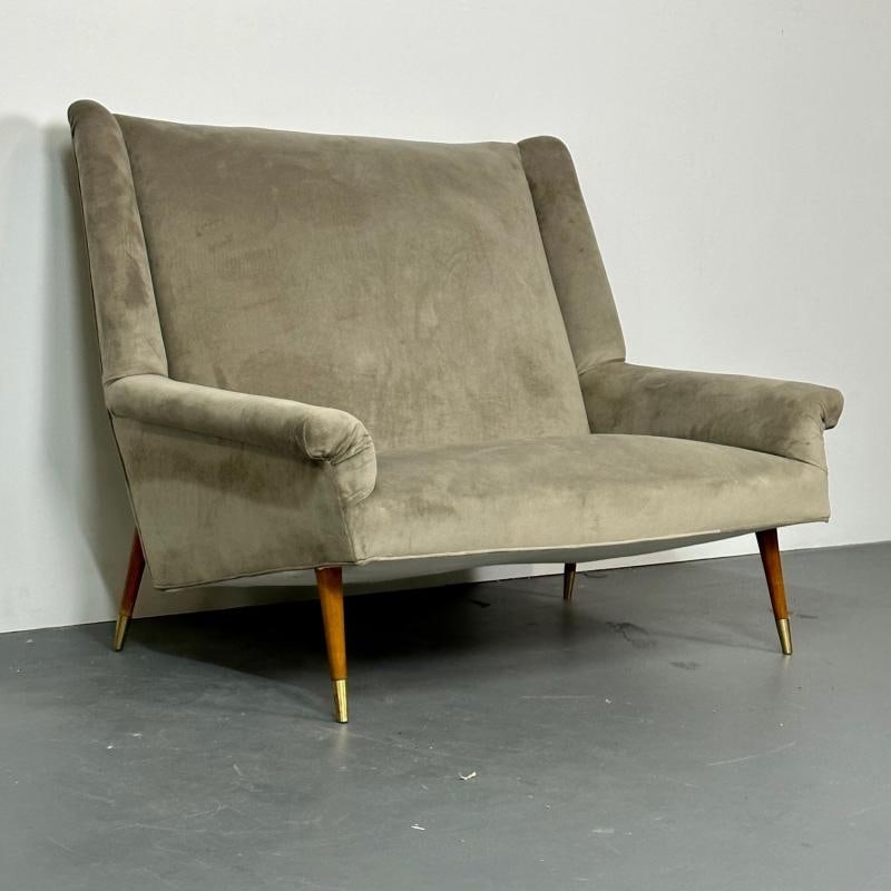 Italian Mid-Century Modern Gio Ponti Style Sofa / Settee, Velvet, Walnut, 1950s - 4