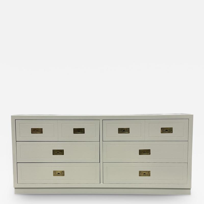 Mid-Century Modern White Campaign Dresser / Chest of Drawers, America, Brass: Title: Mid-Century Modern White Campaign Dresser / Chest of Drawers, America, Brass Description: Description 1: Mid-Century Modern White Campaign Dresser / Chest of Drawers, America, Brass A fine
