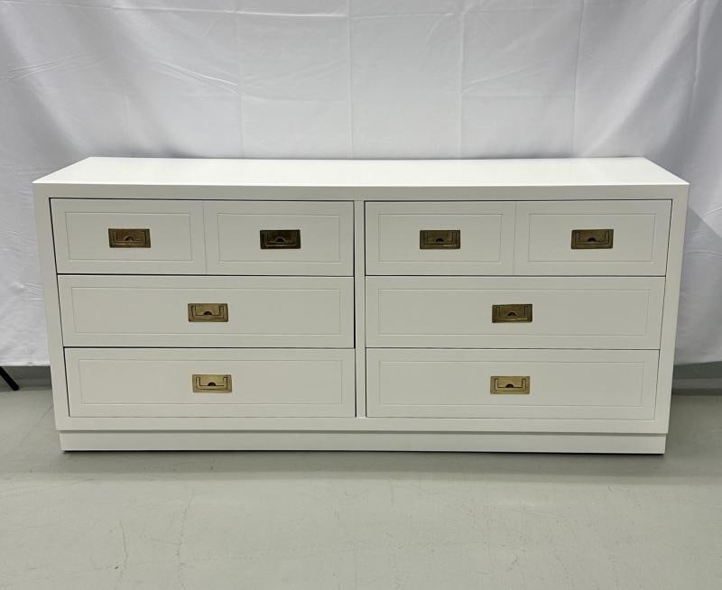 Mid-Century Modern White Campaign Dresser / Chest of Drawers, America, Brass - 3