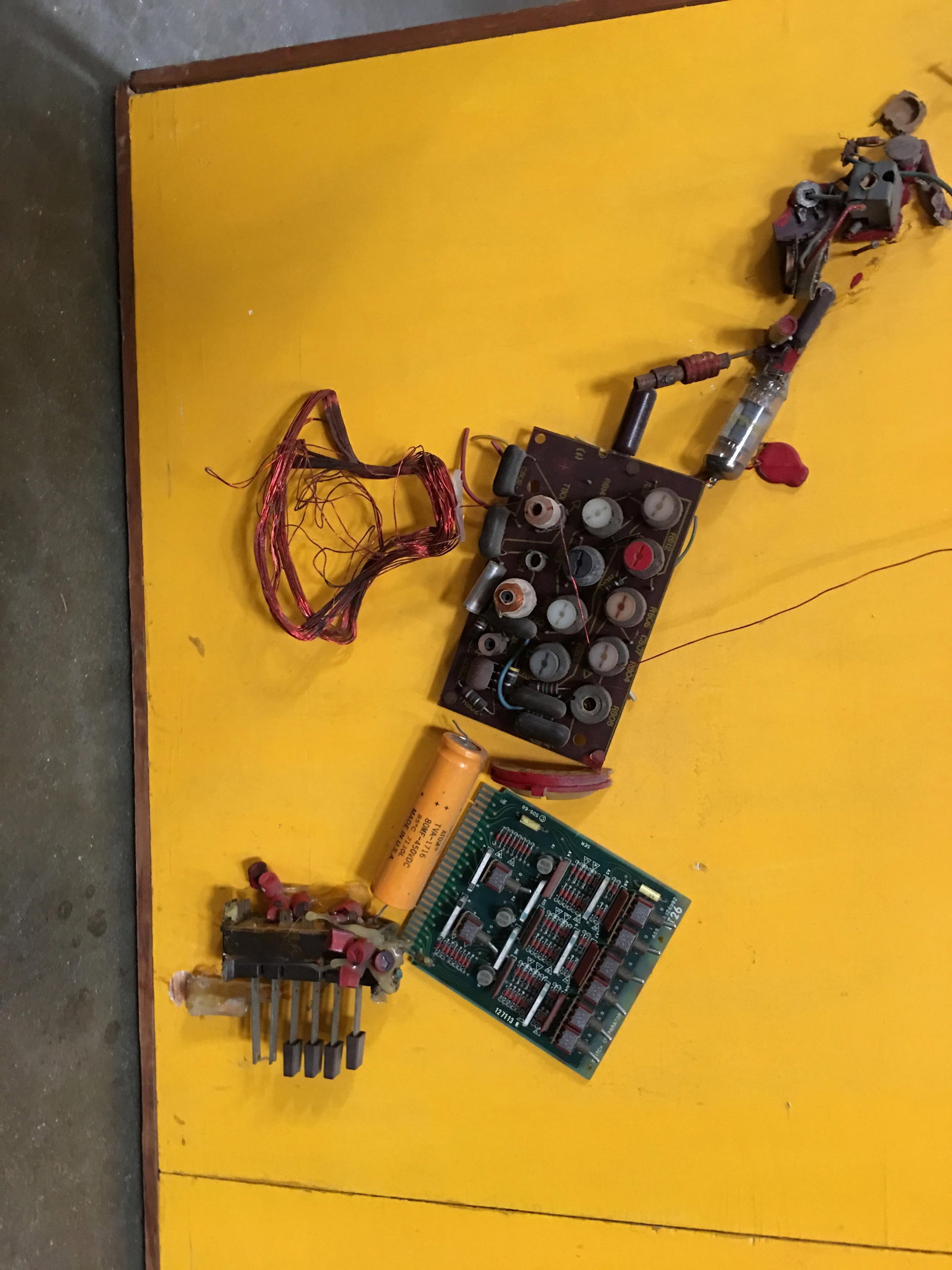 Abstract "Radio Tronics" Artography Lrg Mixed Media Sculpture by Pasqual Bettio - 3