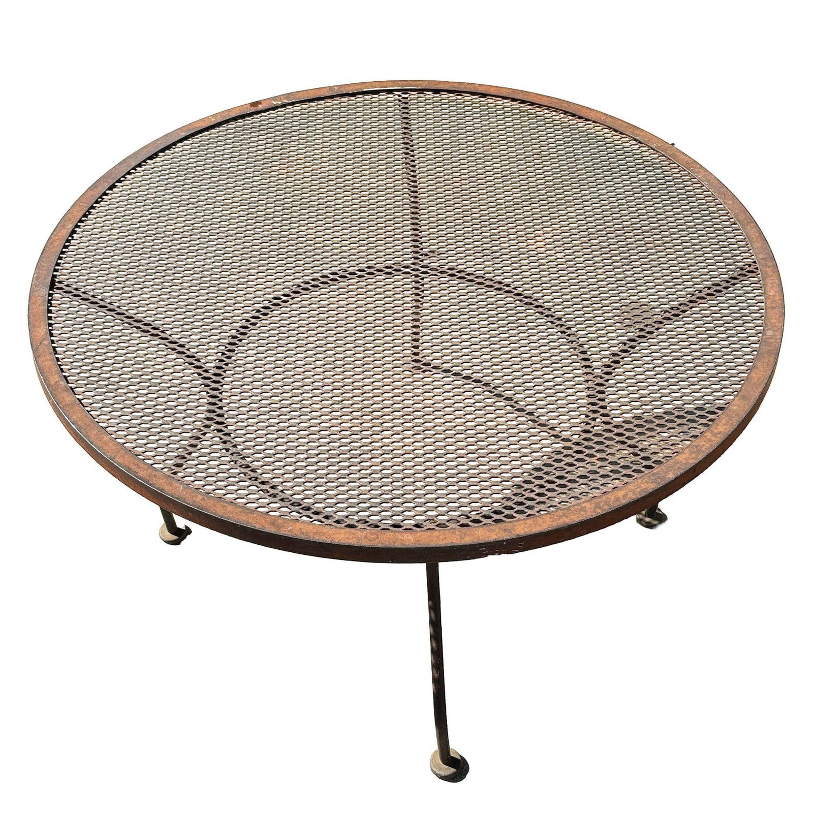 Mid-century Shabby Chic Wrought Iron Outdoor/ Patio Mesh Coffee Table by Woodard - 3