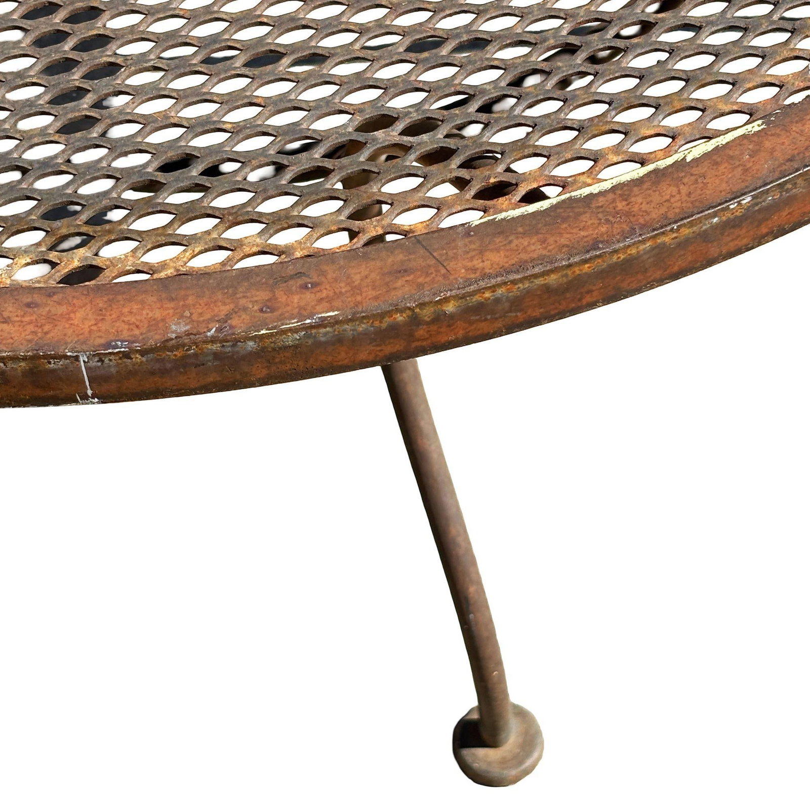 Mid-century Shabby Chic Wrought Iron Outdoor/ Patio Mesh Coffee Table by Woodard - 5