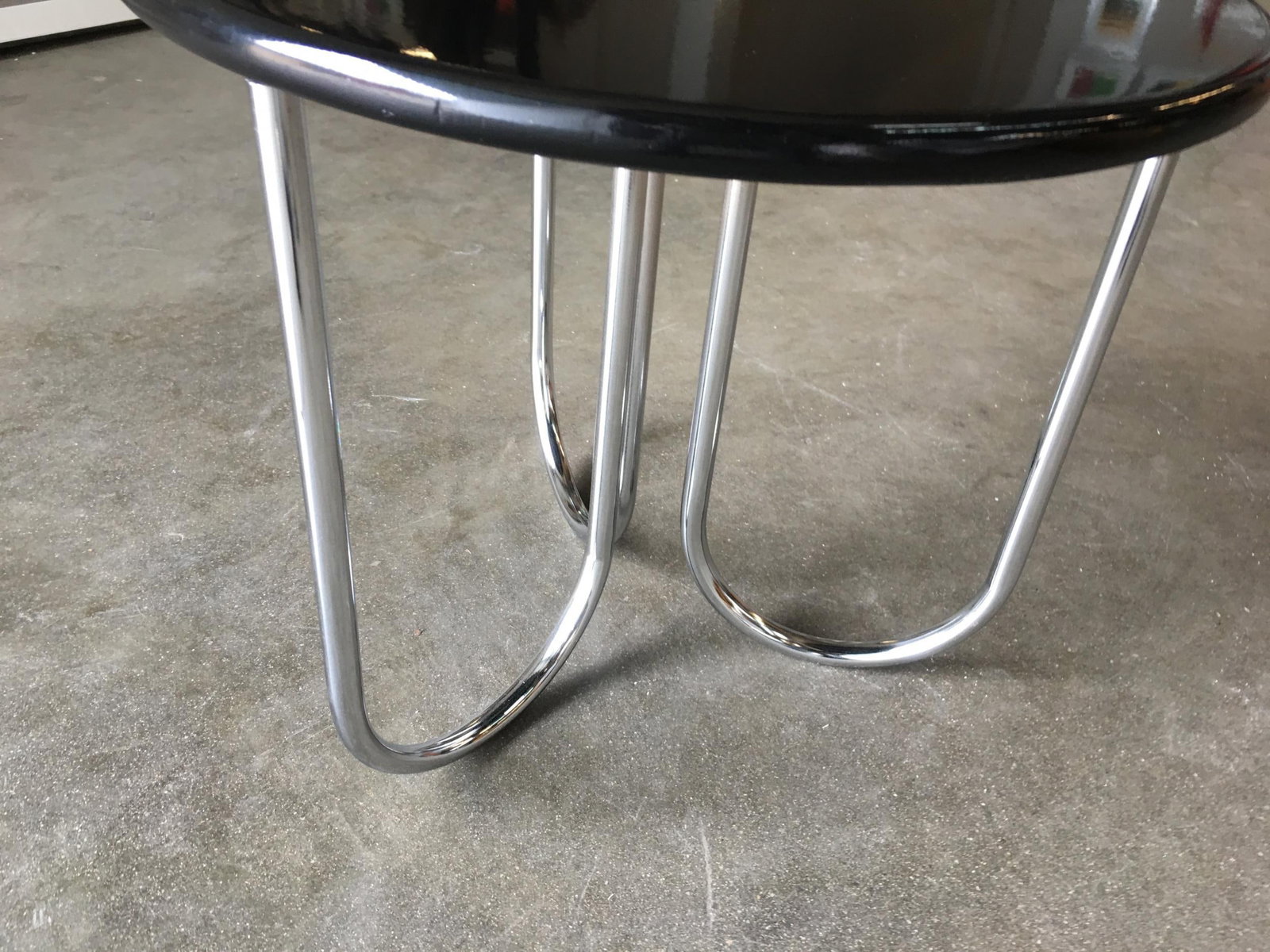 Streamline Black Lacquer Chrome Coffee Table by Royalchrome - 4