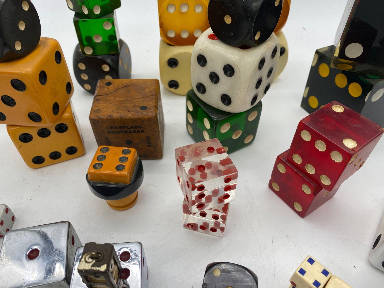 Lifetime Las Vegas Art Deco / Mid-Century Dice Collection - 5