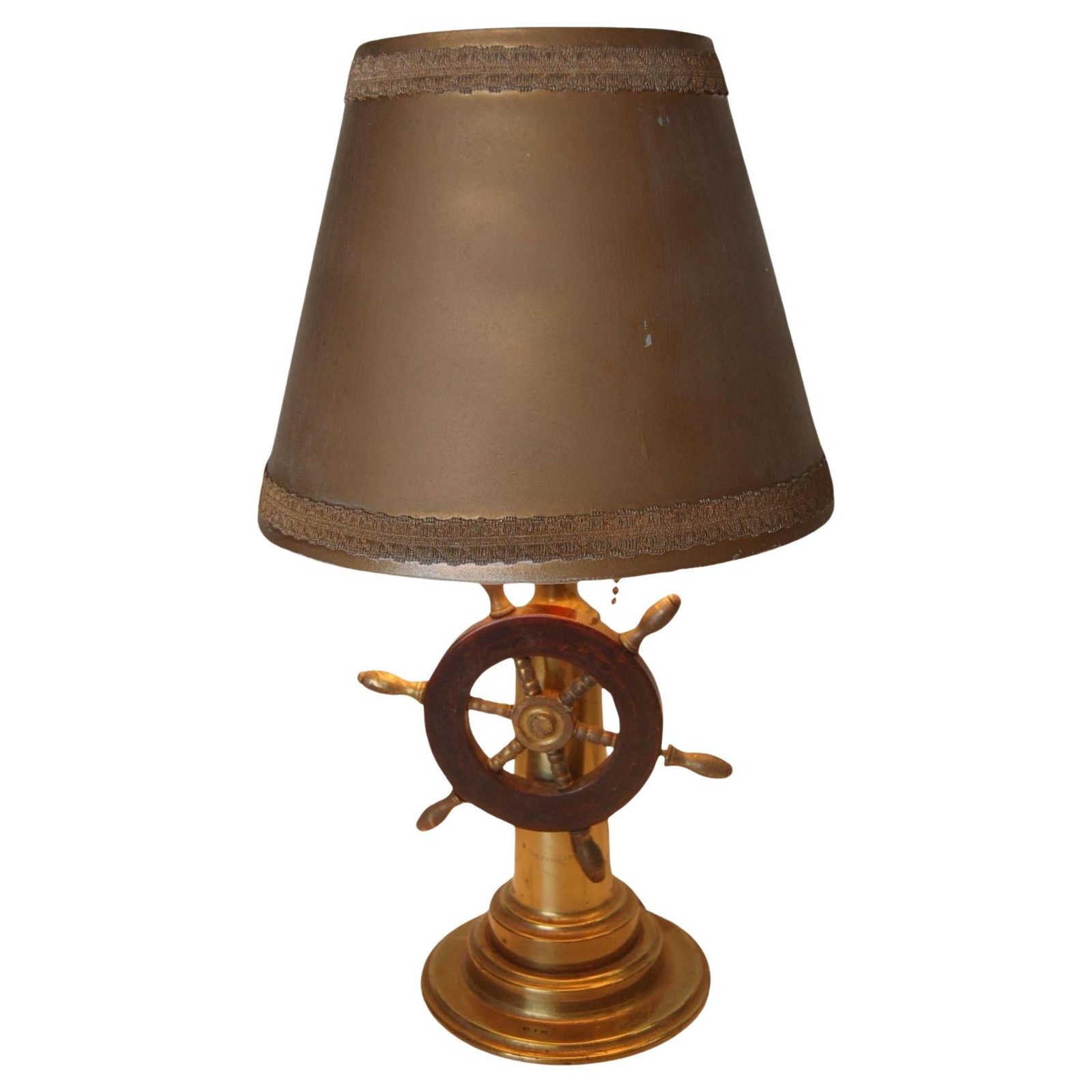 Nautical Brass and Bakelite Ships Wheel Helm Table Lamp (1 of 5)